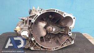 Gebruikte Versnellingsbak Peugeot 607 (9D/U) 2.2 16V Prijs € 249,99 Margeregeling aangeboden door Autodemontage Aandijk