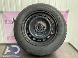 Gebruikte Reserveband Volvo XC70 (SZ) XC70 2.4 D5 20V Prijs € 49,99 Margeregeling aangeboden door Autodemontage Aandijk