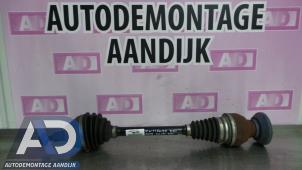 Gebruikte Aandrijfas rechts-voor Volkswagen Tiguan (5N1/2) 2.0 TDI 16V 4Motion Prijs € 99,99 Margeregeling aangeboden door Autodemontage Aandijk