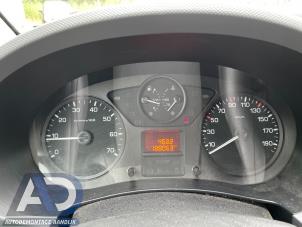Gebruikte Kilometerteller KM Peugeot Partner (GC/GF/GG/GJ/GK) 1.6 HDI 90 16V Prijs € 74,99 Margeregeling aangeboden door Autodemontage Aandijk