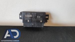 Gebruikte Parkeerhulp computer Volkswagen Golf Sportsvan (AUVS) 2.0 TDI 150 16V Prijs € 49,99 Margeregeling aangeboden door Autodemontage Aandijk