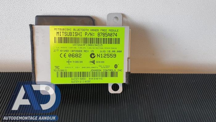 Gebruikte Bluetooth module Mitsubishi Outlander (GF/GG) 2.0 16V PHEV 4x4 Prijs € 99,99 Margeregeling aangeboden door Autodemontage Aandijk