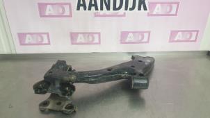 Gebruikte Draagarm links-voor Honda CR-V (RE) 2.2 i-CTDi 16V Prijs € 39,99 Margeregeling aangeboden door Autodemontage Aandijk
