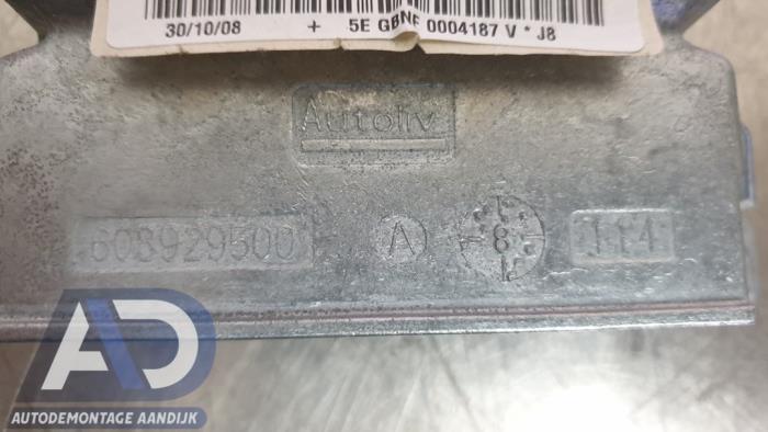 Airbag Module van een Peugeot Partner Tepee (7A/B/C/D/E/F/G/J/P/S) 1.6 HDI 90 16V Phase 1 2010