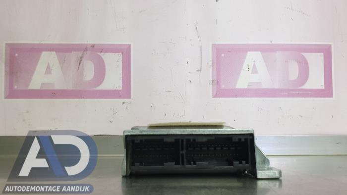 Airbag Module van een Peugeot Partner Tepee (7A/B/C/D/E/F/G/J/P/S) 1.6 HDI 90 16V Phase 1 2010