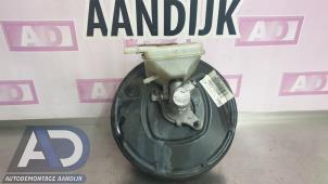 Gebruikte Rembooster Peugeot Partner Tepee (7A/B/C/D/E/F/G/J/P/S) 1.6 HDI 90 16V Phase 1 Prijs € 49,99 Margeregeling aangeboden door Autodemontage Aandijk