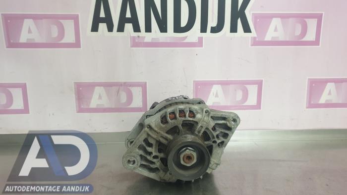 Gebruikte Dynamo Hyundai i30 (FD) 1.4 CVVT 16V Prijs € 29,99 Margeregeling aangeboden door Autodemontage Aandijk
