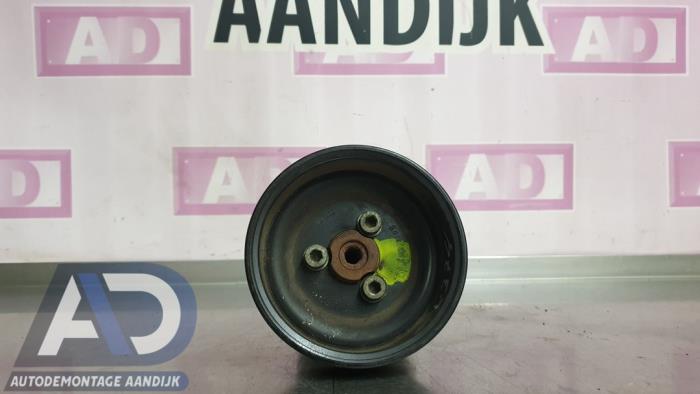 Gebruikte Pomp Servo Volkswagen Golf IV (1J1) 1.4 16V Prijs € 29,99 Margeregeling aangeboden door Autodemontage Aandijk
