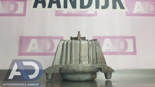 Gebruikte Motorsteun Mercedes E Estate (S212) E-200 CDI 16V BlueEfficiency,BlueTEC Prijs € 24,99 Margeregeling aangeboden door Autodemontage Aandijk