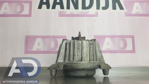 Gebruikte Motorsteun Mercedes E Estate (S212) E-200 CDI 16V BlueEfficiency,BlueTEC Prijs € 24,99 Margeregeling aangeboden door Autodemontage Aandijk