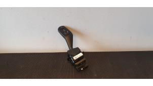 Gebruikte Knipperlicht Schakelaar Ford S-Max (GBW) 2.0 TDCi 16V 140 Prijs € 24,99 Margeregeling aangeboden door Autodemontage Aandijk
