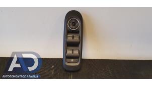 Gebruikte Combischakelaar ramen Ford Mondeo IV Wagon 2.0 TDCi 140 16V Prijs € 34,99 Margeregeling aangeboden door Autodemontage Aandijk