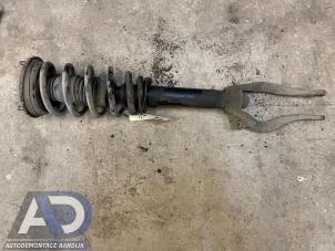 Gebruikte Mac Phersonpoot rechts-voor Mitsubishi Eclipse (D3) 2.0 GS 16V Prijs € 49,99 Margeregeling aangeboden door Autodemontage Aandijk