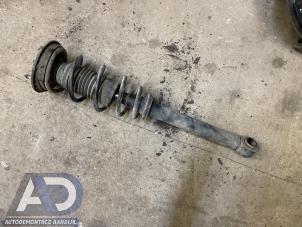 Gebruikte Achterpoot rechts Mitsubishi Eclipse (D3) 2.0 GS 16V Prijs € 39,99 Margeregeling aangeboden door Autodemontage Aandijk