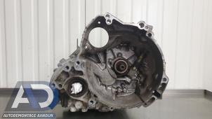 Gebruikte Versnellingsbak Daihatsu Cuore (L251/271/276) 1.0 12V DVVT Prijs € 199,99 Margeregeling aangeboden door Autodemontage Aandijk