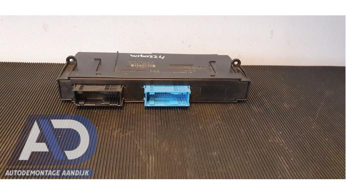 Gebruikte Bodycontrol Module BMW 3 serie Touring (E91) 318d 16V Prijs € 74,99 Margeregeling aangeboden door Autodemontage Aandijk