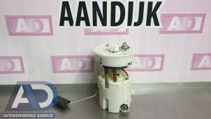 Gebruikte Brandstofpomp Elektrisch Ford Fiesta 6 (JA8) 1.4 16V Prijs € 34,99 Margeregeling aangeboden door Autodemontage Aandijk