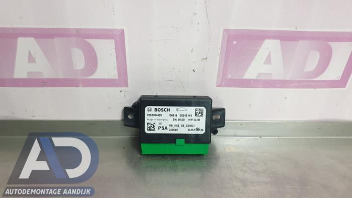 Gebruikte Module PDC Citroen C4 Cactus (0B/0P) 1.2 PureTech 82 12V Prijs € 39,99 Margeregeling aangeboden door Autodemontage Aandijk