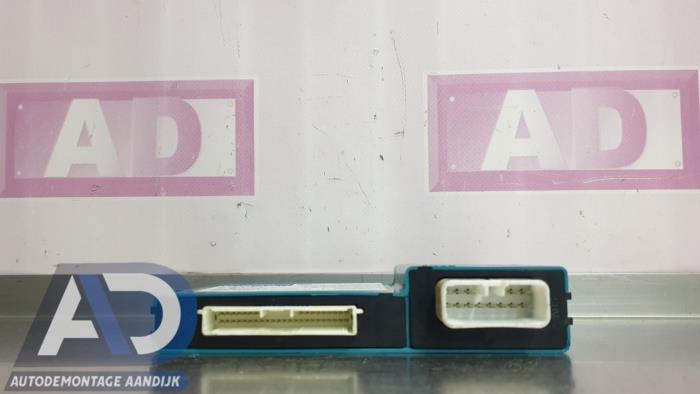 Gebruikte Computer Diversen Toyota Yaris II (P9) 1.3 16V VVT-i Prijs € 49,99 Margeregeling aangeboden door Autodemontage Aandijk