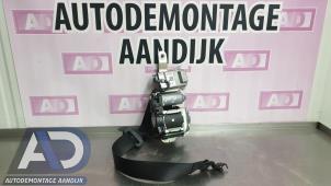 Gebruikte Veiligheidsgordel links-voor Mercedes C (W204) 2.2 C-220 CDI 16V Prijs € 99,99 Margeregeling aangeboden door Autodemontage Aandijk