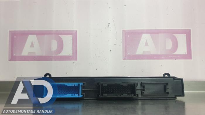 Gebruikte Computer Body Control BMW 3 serie (E92) 325d 24V Prijs € 74,99 Margeregeling aangeboden door Autodemontage Aandijk