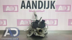 Gebruikte EGR Klep Mercedes E (C207) E-350 CGI V6 24V Prijs € 349,99 Margeregeling aangeboden door Autodemontage Aandijk