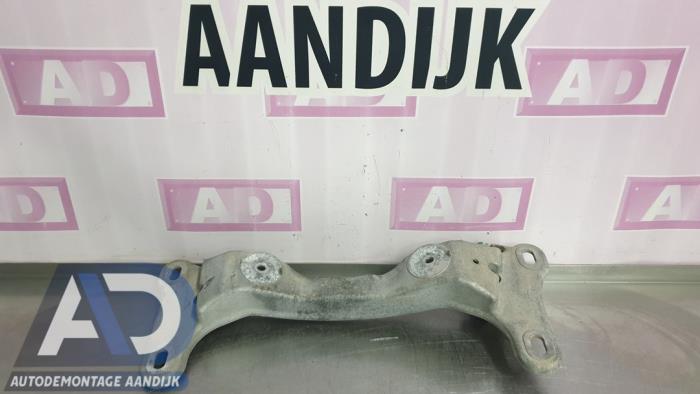 Gebruikte Versnellingsbak Steun BMW X1 (E84) sDrive 18i 2.0 16V Prijs € 24,99 Margeregeling aangeboden door Autodemontage Aandijk