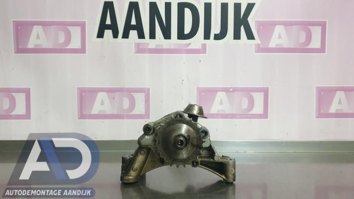 Gebruikte Oliepomp Skoda Octavia Combi (1Z5) 1.9 TDI Prijs € 29,99 Margeregeling aangeboden door Autodemontage Aandijk