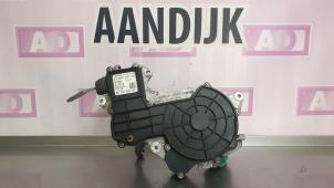 Gebruikte Schakelrobot Citroen C4 Cactus (0B/0P) 1.2 PureTech 82 12V Prijs op aanvraag aangeboden door Autodemontage Aandijk