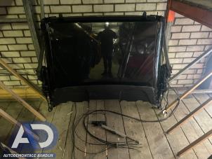 Gebruikte Cabriodak Hardtop Peugeot 307 CC (3B) 1.6 16V Prijs € 249,99 Margeregeling aangeboden door Autodemontage Aandijk