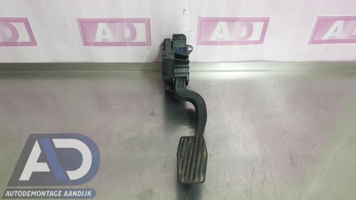 Gebruikte Gaspedaalpositie Sensor Opel Corsa D 1.3 CDTi 16V ecoFLEX Prijs € 14,99 Margeregeling aangeboden door Autodemontage Aandijk