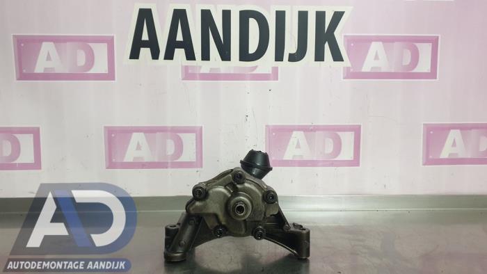 Gebruikte Oliepomp Audi A3 Sportback (8PA) 1.9 TDI Prijs € 29,99 Margeregeling aangeboden door Autodemontage Aandijk
