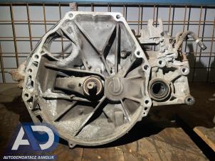 Gebruikte Versnellingsbak Honda Accord (CC75/76) 2.0i 16V Prijs € 149,99 Margeregeling aangeboden door Autodemontage Aandijk