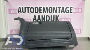 Gebruikte Dashboardkastje Volkswagen Golf V (1K1) 1.9 TDI Prijs € 24,99 Margeregeling aangeboden door Autodemontage Aandijk