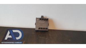 Gebruikte Deur module Mercedes C Estate (S204) 1.6 C-180K 16V BlueEfficiency Prijs € 29,99 Margeregeling aangeboden door Autodemontage Aandijk