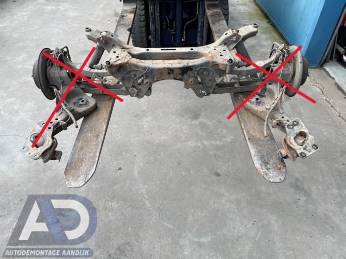 Gebruikte Subframe Nissan Qashqai (J10) 1.6 16V Prijs € 149,99 Margeregeling aangeboden door Autodemontage Aandijk