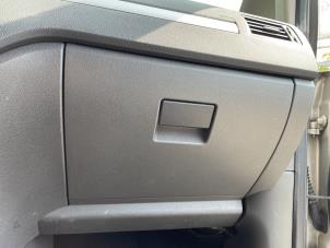 Gebruikte Dashboardkastje Ford Focus C-Max 1.6 TDCi 16V Prijs € 29,99 Margeregeling aangeboden door Autodemontage Aandijk