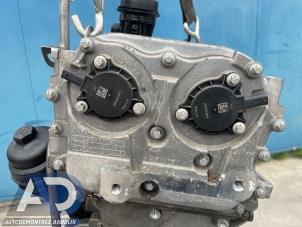 Gebruikte Distributiedeksel Mercedes B (W246) 1.6 B-180 BlueEFFICIENCY Turbo 16V Prijs € 79,99 Margeregeling aangeboden door Autodemontage Aandijk