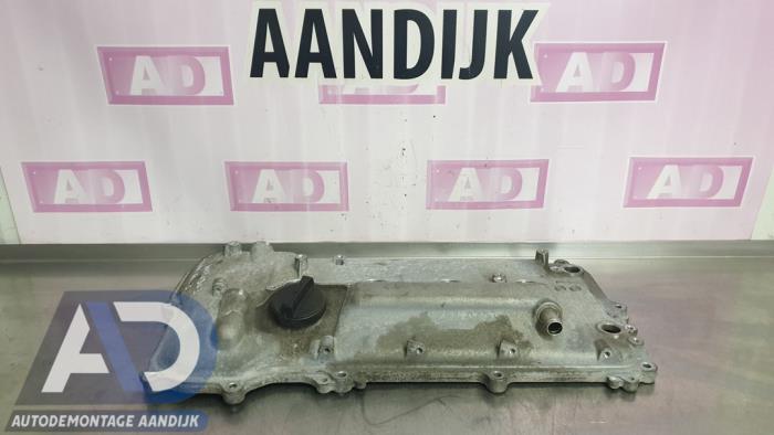 Gebruikte Kleppendeksel Toyota Auris (E15) 1.6 Dual VVT-i 16V Prijs € 39,99 Margeregeling aangeboden door Autodemontage Aandijk