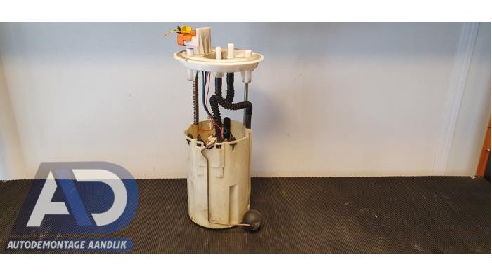 Gebruikte Tank element Pomp Alfa Romeo 156 (932) 2.4 JTD Prijs € 49,99 Margeregeling aangeboden door Autodemontage Aandijk