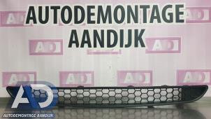 Gebruikte Bumper Rooster Fiat Punto Evo (199) 1.3 JTD Multijet 85 16V Prijs € 39,99 Margeregeling aangeboden door Autodemontage Aandijk