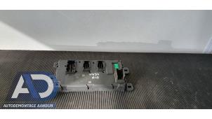 Gebruikte Module Bodycontrol BMW 1 serie (F20) 116d 2.0 16V Prijs € 69,99 Margeregeling aangeboden door Autodemontage Aandijk