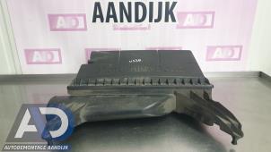 Gebruikte Luchtfilterhuis Mercedes Vito (639.6) 2.2 111 CDI 16V Prijs € 49,99 Margeregeling aangeboden door Autodemontage Aandijk