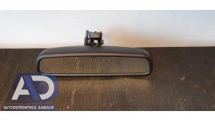 Gebruikte Spiegel binnen Volvo C30 (EK/MK) 2.4 D5 20V Prijs € 49,99 Margeregeling aangeboden door Autodemontage Aandijk