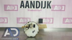 Gebruikte Tank element Pomp Mazda Premacy 1.8 16V Exclusive HP Prijs € 39,99 Margeregeling aangeboden door Autodemontage Aandijk