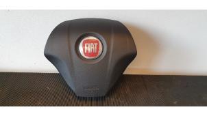 Gebruikte Airbag links (Stuur) Fiat Punto Evo (199) 1.3 JTD Multijet 85 16V Prijs € 49,99 Margeregeling aangeboden door Autodemontage Aandijk