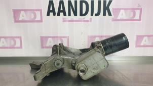 Gebruikte Oliefilterhuis Audi TT (8J3) 1.8 TFSI 16V Prijs € 64,99 Margeregeling aangeboden door Autodemontage Aandijk