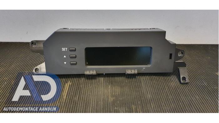 Gebruikte Display Interieur Hyundai i20 1.2i 16V Prijs € 29,99 Margeregeling aangeboden door Autodemontage Aandijk