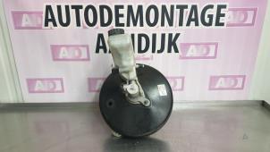 Gebruikte Rembekrachtiger Opel Adam 1.4 16V Prijs € 49,99 Margeregeling aangeboden door Autodemontage Aandijk