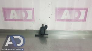 Gebruikte Vacuum Relais Dacia Sandero II 0.9 TCE 12V Prijs € 19,99 Margeregeling aangeboden door Autodemontage Aandijk